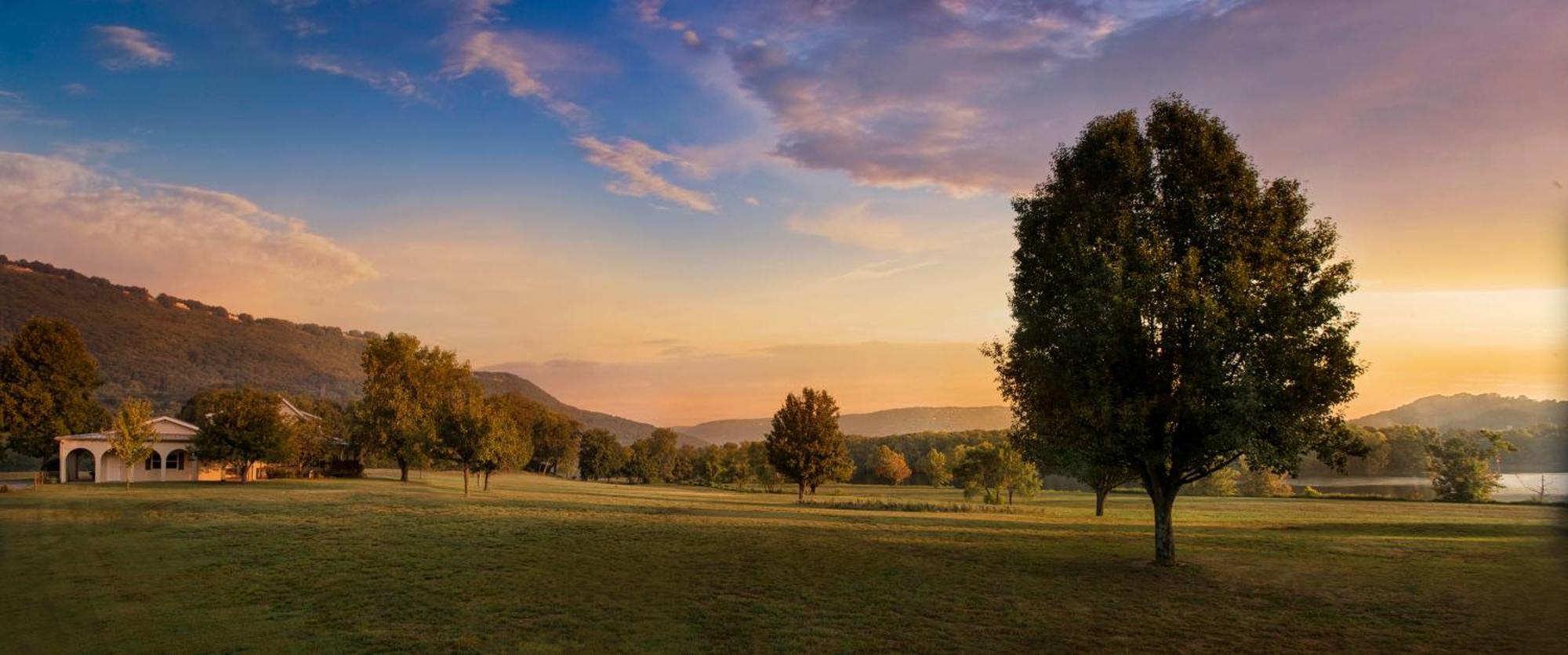 Elder Mountain Room At Tennessee Riverplace Chattanooga Luaran gambar